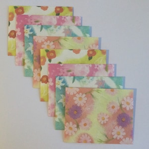 Pretty floral envelopes, flower stationery, snail mail, happy mail, handmade small envelopes, set of 8, floral pattern