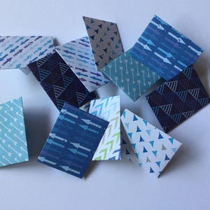 Mini bleu / minuscules enveloppes et cartes, Notes de fée des dents, mini-cartes flèche bleue, notes d’amour, note de boîte à lunch, ensemble de 12