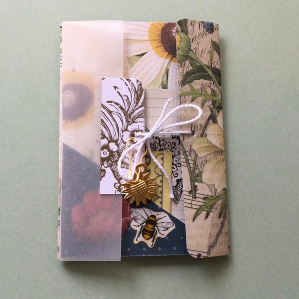 Mini flip book, floral mini journal, journaling supplies, mini snail mail, happy mail, penpal gift idea, ready to ship