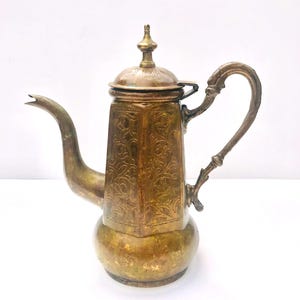 TETERA ETNICA de BRONCE martillada a mano cafetera antigua marroqui para te ornamentada y labrada tetera arabe