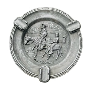 GRAN CENICERO español en relieve con Don Quijote de la Mancha y Sancho Panza plato de pared de metal en 60 decoración para puros o cigarro