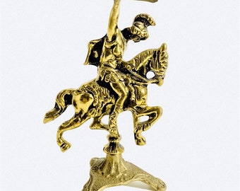 ESTATUILLA GUERRERO COLECCIONABLE de Santisgo Apóstol años 60 figura escultura de bronce