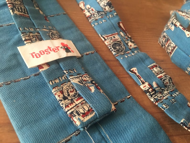 etc Despatch historic locomotives the blue train 1960s MOD flat bottom cotton necktie by Rooster vintage trunk tie Constitution