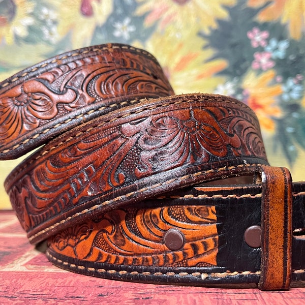 size 30, vintage 1970s hand tooled Brown Leather Belt - urban cowboy + cowgirls, unisex - size small, 28 inch to 32 inch waist