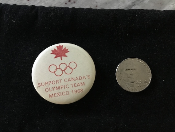 Vintage Olympic Canada Mexico pin 1968 - image 1