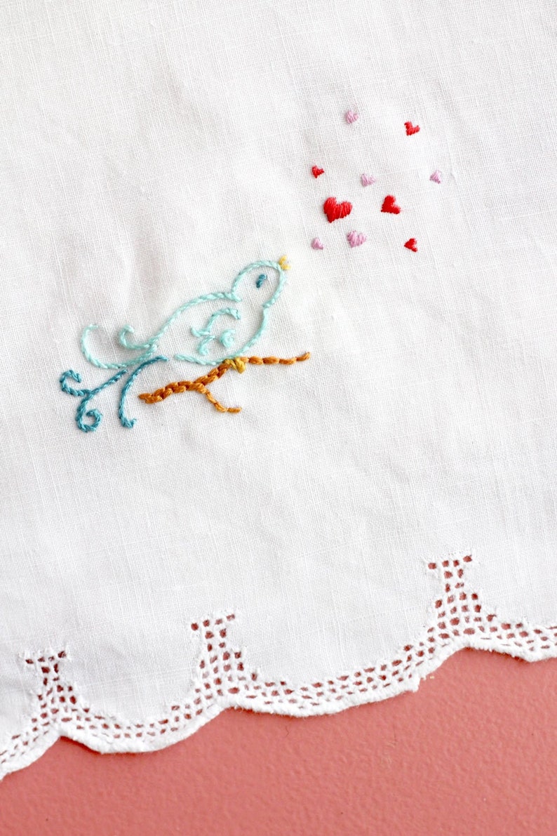 Lovebird PDF Hand Embroidery Pattern image 1