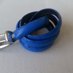 Belt from road-race bicycle tyre, natural blue image 4