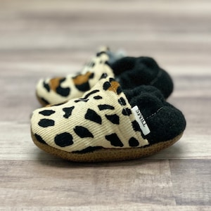 Corduroy Leopard Baby Girl Moccasins, Textured Baby Moccasins, Handmade Baby Booties, Baby Girl Shoe, Safari Baby Shower, Baby Shower Gift