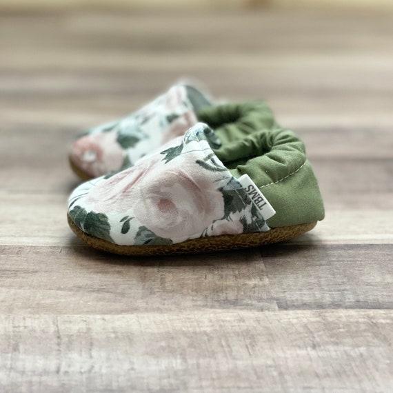Etsy baby moccasins deals