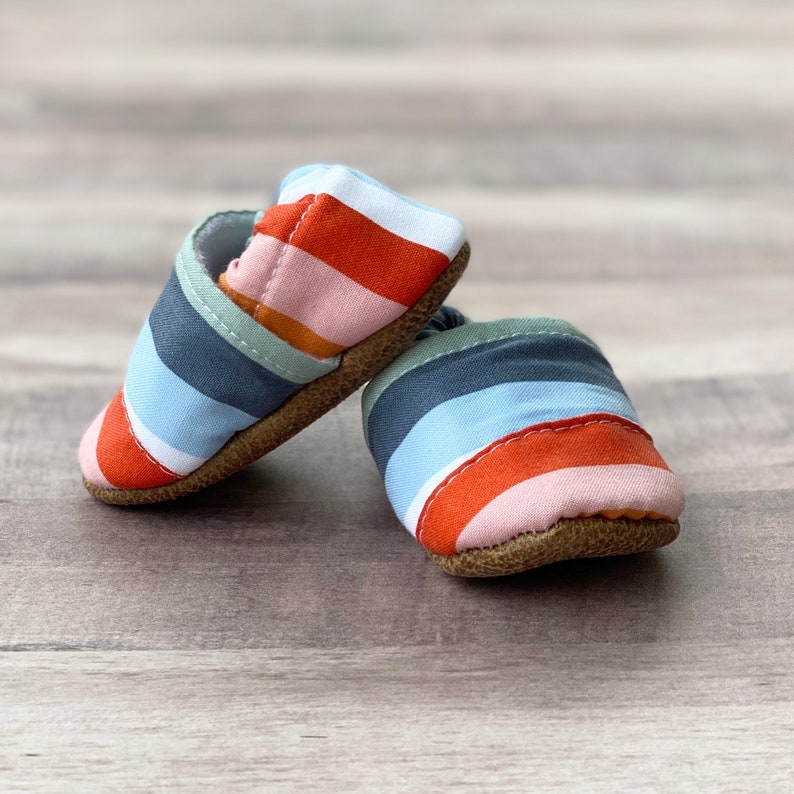 Size 4 - Baby Moccasins Black and Rainbow