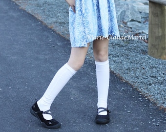 Sloan'es knee high, calf and ankle socks for toddler and girls sizes 8y - 5. PDF sewing pattern with projector file.