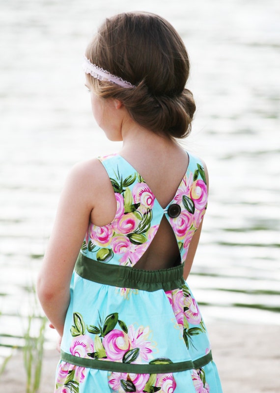 Saylor's Square Bow Back Top & Dress. Downloadable PDF Sewing Patterns for  Kids. Girl and Toddler Sizes 2T-12 -  Norway