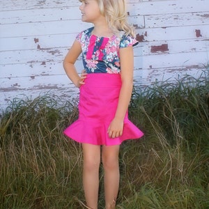 Penny's Pencil & Flounce Skirt . PDF sewing pattern for toddler girl sizes 2t - 12.