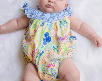 Baby Aspen's V bodice top, dress and romper for infant and baby sizes NB-24m. PDF sewing pattern with projector file.