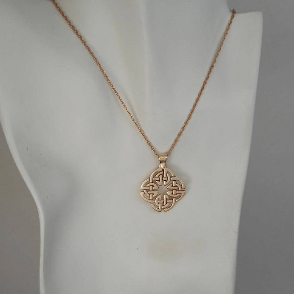 Bronze Celtic Knot Pendant 8th Anniversary