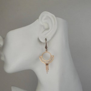 Pendientes Art Déco de Bronce, regalo para el octavo aniversario