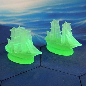 Navios Fantasmas - Marcadores de Mapa-múndi de RPG Pirata que Brilham no Escuro para Dungeons & Dragons, Meeple Personalizado, Peças de Jogo de Tabuleiro, Veleiro
