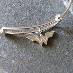 Wonder Woman Sterling Silver Gift Set, DC Comics, Geek Girls, Gifts for Comic Book Nerds, Womens Accessories image 4