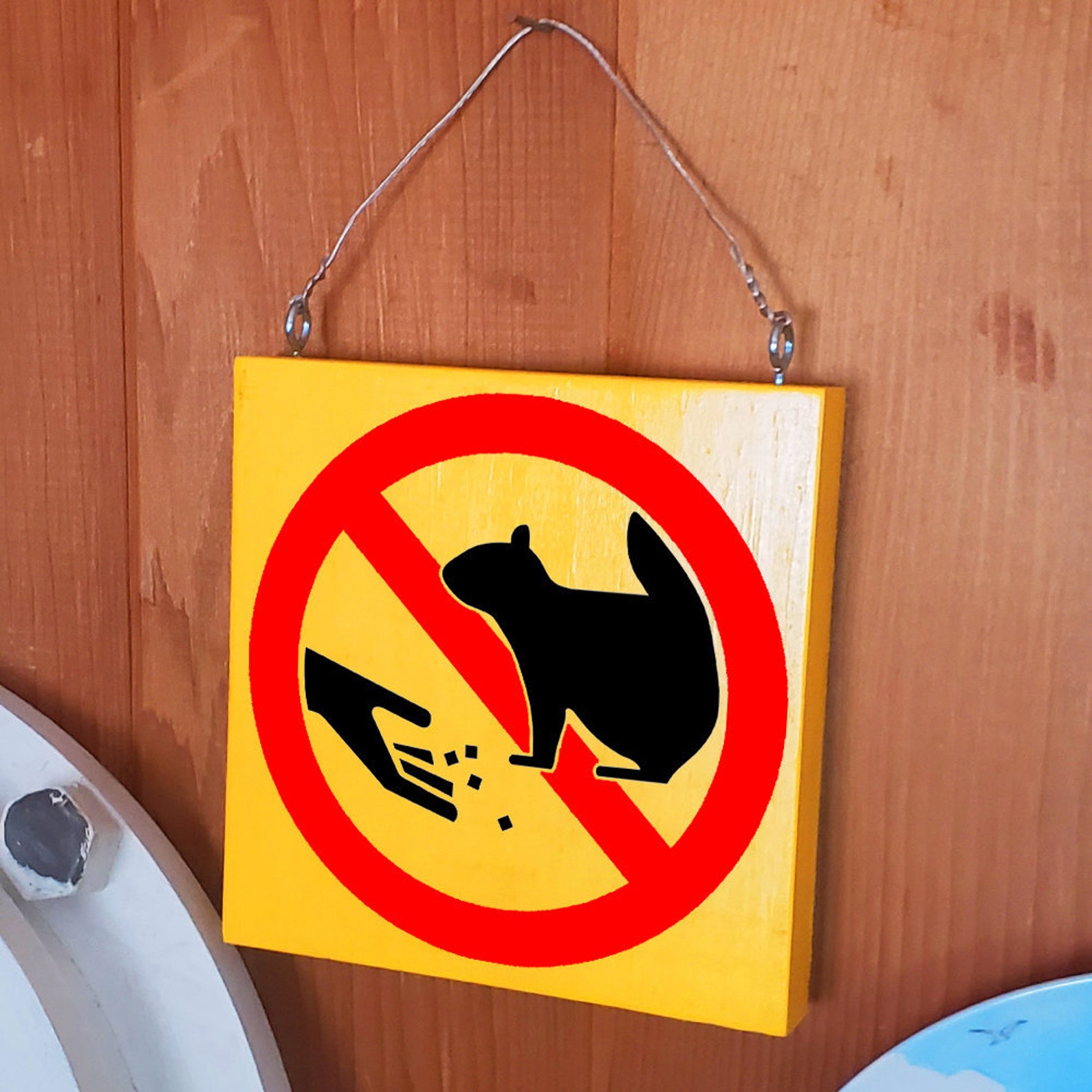 DO NOT Feed the Squirrels Garden Sign Squirrel Hater Yard Etsy