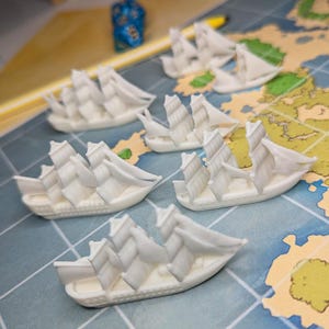White Merchants & Marauders Upgraded Ships Set of 7 Board Game Tokens | Custom Meeple, Sailing Ships, Pirates Privateers, Pirate Borg