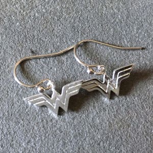 Wonder Woman Sterling Silver Gift Set, DC Comics, Geek Girls, Gifts for Comic Book Nerds, Womens Accessories image 6