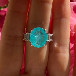 Paraiba Inspired Neon Oval Statement Ring with Side Zirconium Baguettes image 2