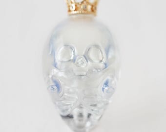 Kawaii Skull Ghost Necklace: Frosted Resin Pendant with Gold Crown