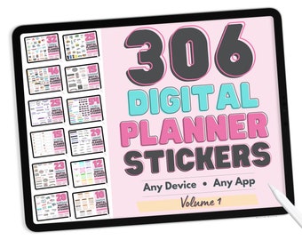 Könnte beinhalten: Ein digitales Tablet zeigt einen rosa Hintergrund mit dem Text "306 DIGITAL PLANNER STICKERS" in einer bunten Schriftart. Der Text "Any Device - Any App" befindet sich unter dem Haupttext, und der Text "Volume 1" befindet sich darunter. Das Tablet ist von einem weißen Hintergrund umgeben.