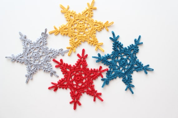 Snowflake Hanging Decorations Crochet Snowflakes Christmas Decorations Winter Wonderland Winter Decor Christmas Tree Decor