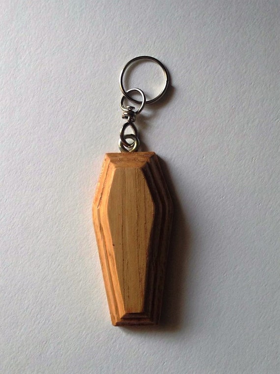 Porte-clés Cendrier En Métal Forme Cercueil - Compact, Antidérapant, Design Gothique | Dimensions 7,1 X 4 X 1,9 Cm | Pour Poche, Sac, Voiture