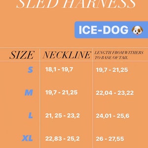 以下が含まれることがあります： 犬用のそりハーネスのサイズチャートで、インチで測定されています。チャートには、サイズ、首回り、肩甲骨から尾の付け根までの長さが示されています。チャートには「ICE-DOG」と表示されています。