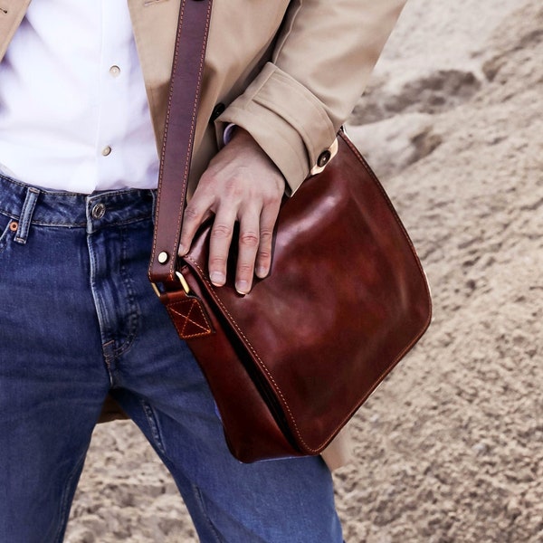 Mens Leather Messenger Bag, Travel Bag, Brown Shoulder Bag, Brown Messenger Bag, Anniversary Gift for Boyfriend, Personalized Gift for Him