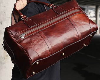 Mala de viagem grande em couro, ideal para viagens curtas, ideal para fins de semana, perfeita para homens e homens. Também pode ser usada como bolsa de ginástica ou presente para ele.