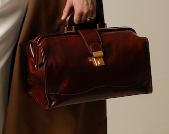 Leather Doctors Bag Woman, Handbag, Birthday Gift for Boyfriend, Full Grain Leather Medical Bag, Small Travel Bag, Graduation Gift