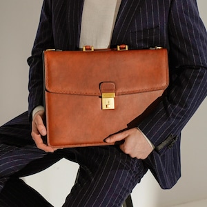 Porte-documents en cuir personnalisé pour homme, sac pour ordinateur portable marron, sac de travail en cuir, sac pour ordinateur portable 15 pouces, cadeau de remise des diplômes pour lui