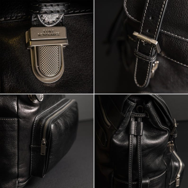 K&ouml;nnte beinhalten: Ein schwarzer Lederrucksack mit einem metallischen Druckknopfverschluss, der mit dem Text TIME RESISTANCE graviert ist, verstellbaren Schnallenriemen mit wei&szlig;en N&auml;hten, einer seitlichen Rei&szlig;verschlusstasche und einem Kordelzug mit Lederb&auml;ndern.