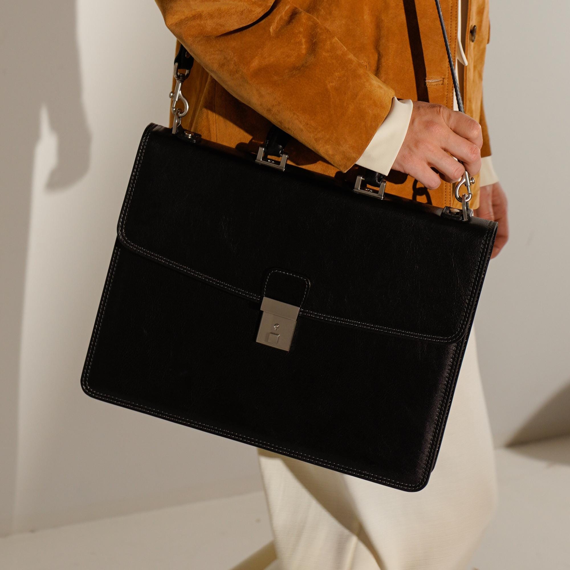 Black Leather Briefcase, Messenger Bag, Shoulder Bag, Unisex Leather Laptop Bag, Corporate Gift for Men, Personalized Gift for Him