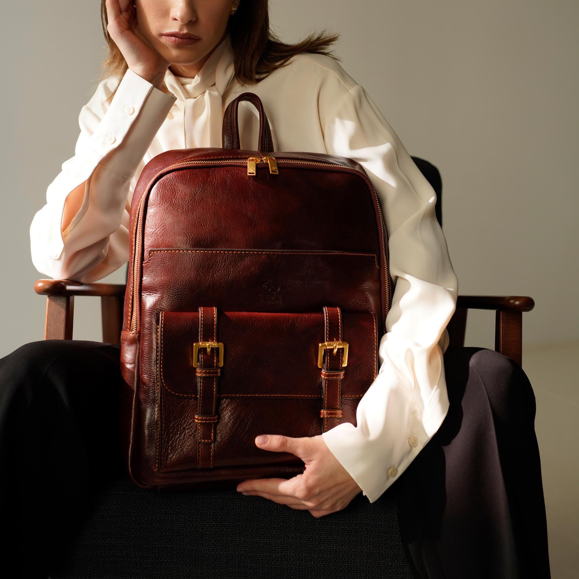 AMONG】A SUEDE BACKPACK バックパック / 追跡付