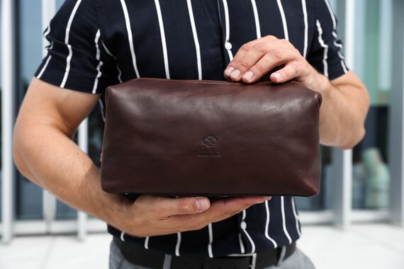 mens leather grooming bag