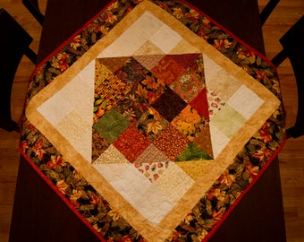 Table Topper Square Design – QUILTED TABLE RUNNER – Autumn Colors
