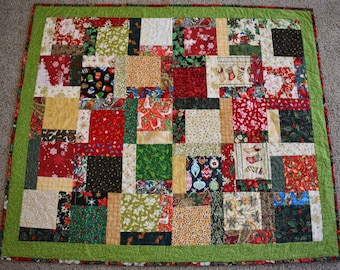 Scrappy Christmas Square Design – LAP QUILT – Christmas Colors