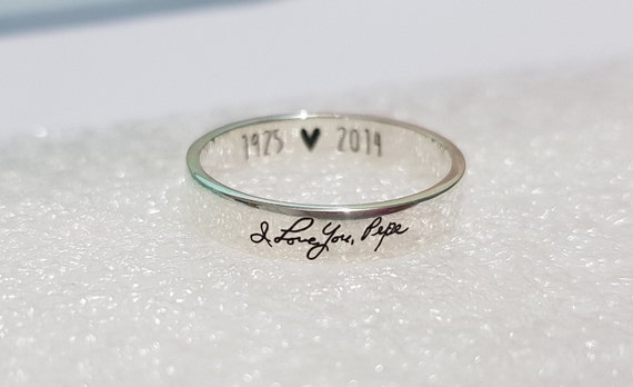 Personalised ring outlet with handwriting