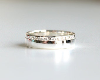 DIAMOND ENGRAVED RING,Silver Diamonds Ring,Personalize Ring,Custom Engraved Ring,Sterling Silver Ring,Custom Ring,Women Wedding Bands
