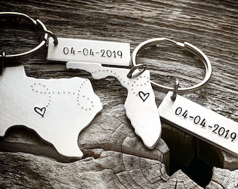 Long Distance Relationship Gift Boyfriend Gift Girlfriend Gift Going Away Gift Best Friends Gift State Keychain Long Distance Boyfriend Gift