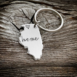 Porte-clés d'État personnalisé, cadeau estampé à la main, cadeau de couple interurbain, cadeau de couple pour grand-mère, cadeau pour grand-père