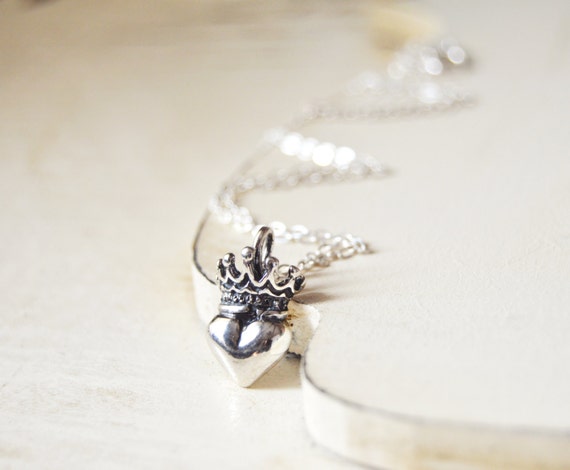 Sterling Silver Irish Claddagh Necklace 18 Inch Sterling Silver