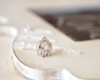 Dainty Baby Elephant necklace Charm Pendant Gift for mom, mothers gift, gift for mother, first mothers day, Miscarriage Jewelry Gift