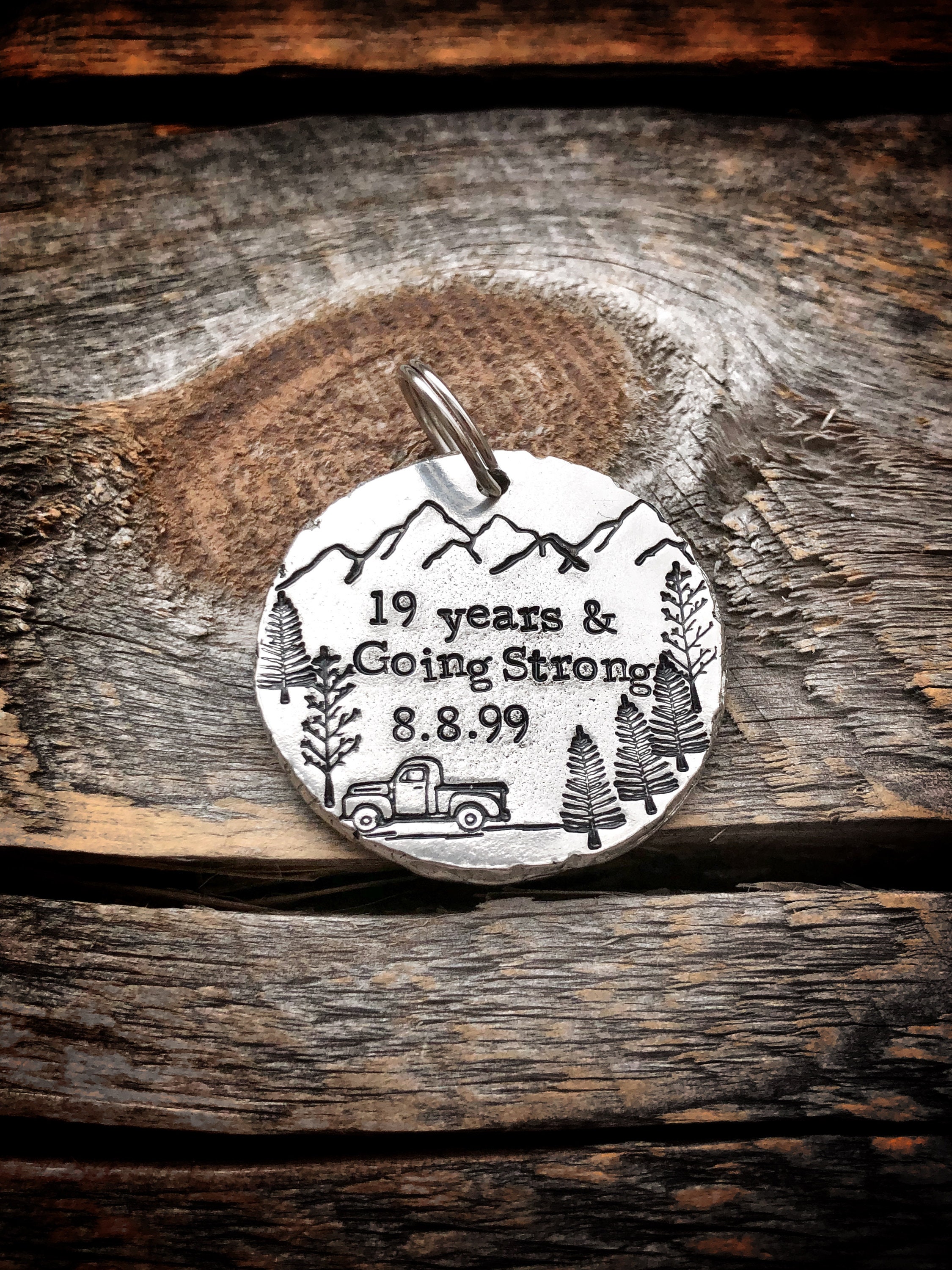 Rocky Mountains Gift, Mountains, Colorado Keychain, Pride, Gift, Off Roading Hiker Mountain Range