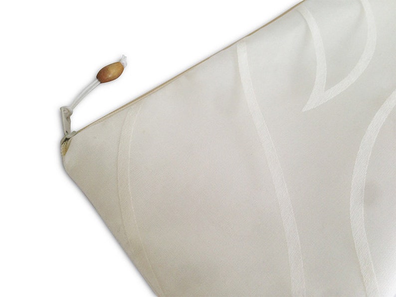 Clutch, Ivory mit transparentem Muster Bild 3