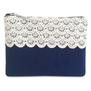 Clutch, blau mit weißer Spitze Nr. 12 zdjęcie 1